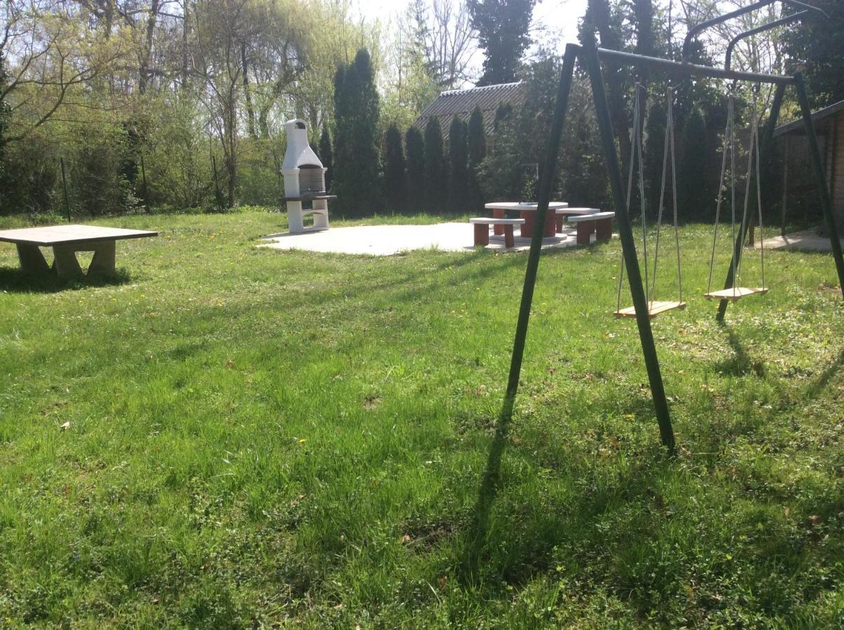 Villa Lily Zamárdi Εξωτερικό φωτογραφία